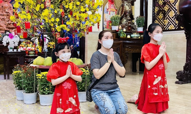 Mơ thấy đi chùa có điềm gì? Đánh con số nào thu lãi lớn? 8 Giấc mơ thấy đi chùa còn ẩn chứa nhiều con số mang đến nhiều cơ hội trúng