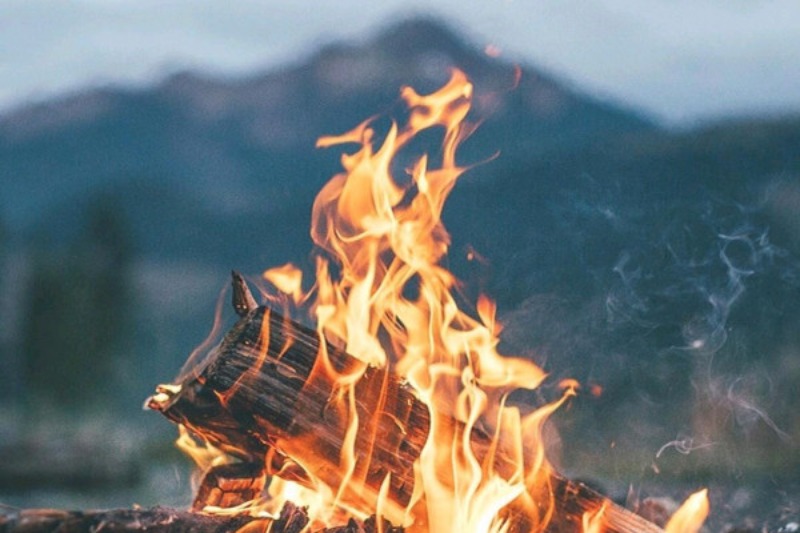 mo thay lua anh dai dien