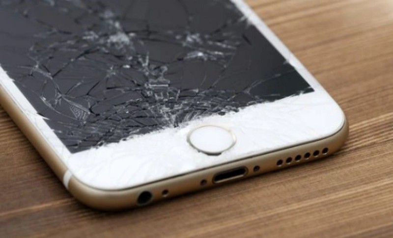 Nằm mơ thấy điện thoại vỡ ẩn chứa những con số đẹp nào? 5 nam mo thay dien thoai vo 1