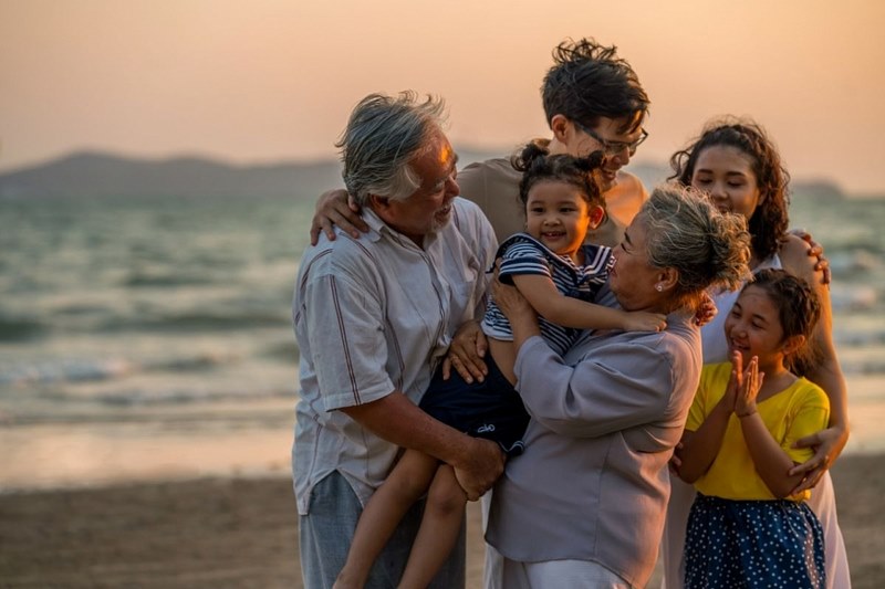 Mơ người thân sống lại chứng tỏ bạn sắp gặp điềm lành